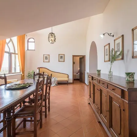 Apartment Agriturismo Poderaccio & Collina Verde
