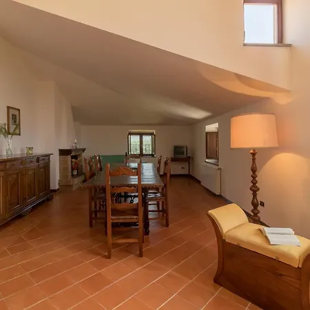Agriturismo Poderaccio & Collina Verde *