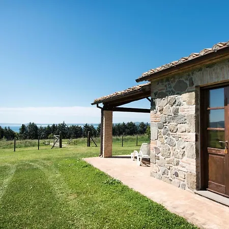 Agriturismo Poderaccio&collina Verde Apartamento *