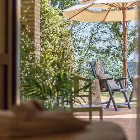 Agriturismo Poderaccio & Collina Verde Apartment